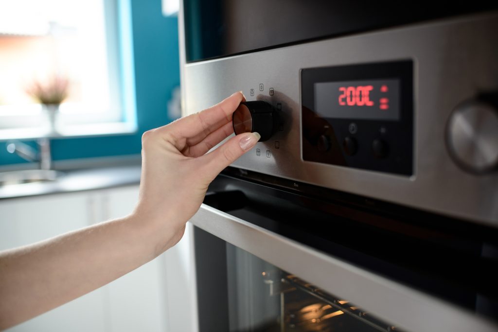 How do self-cleaning ovens work? - Domex Ltd